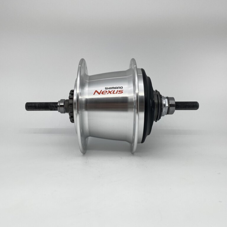 Achternaaf / 127 MM / Vaste as 180 MM / Rollerbrake / 32GTS / Shimano / Nexus Inter 7 SG-C3001-7R / 7S / Zilver / City