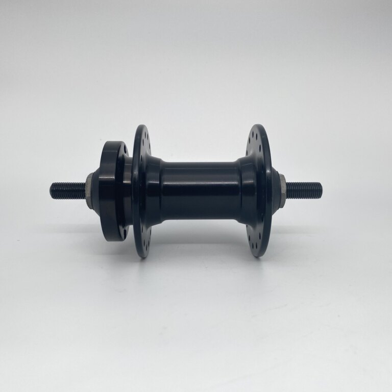 Moyeu avant / 100 MM / Axe plein 137 MM / Disque (6 boulons) / 32GTS / Novatec / Autres / Noir / Cargo
