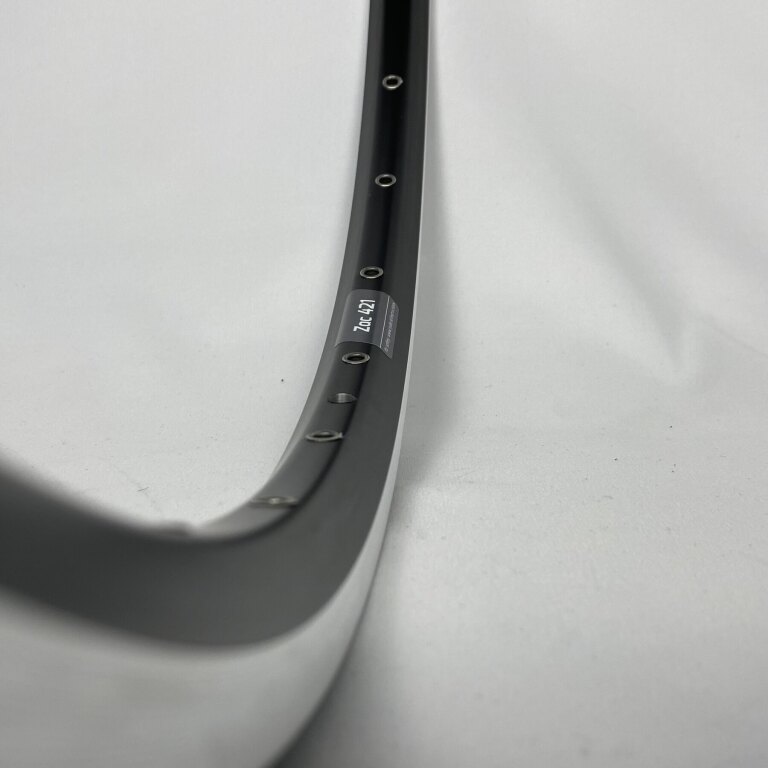 Velg / 622X21C / 32GTS / Dubbelwandig / Dubbel gebust / Rigida - Ryde / ZAC 421 / Zwart / Remvlak