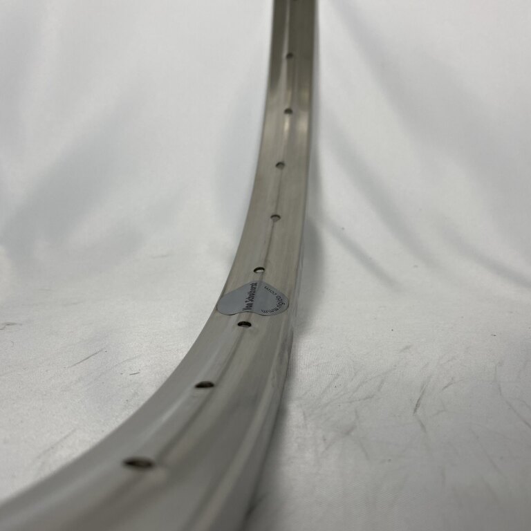 Rim / 590X22C / 36GTS / Single-walled / No eyelets / Van Schothorst / ST32 stainless steel / Silver / Brake surface