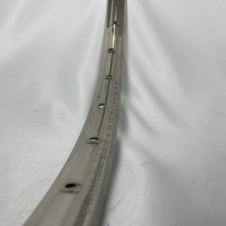 GEBRUIKT / Velg / 622X20C / 36GTS / Enkelwandig / Ongebust / Van Schothorst / ST28 RVS / Zilver / Remvlak