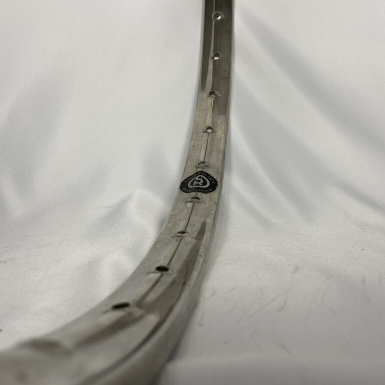 GEBRUIKT / Velg / 559X22C / 36GTS / Enkelwandig / Ongebust / Van Schothorst / ST32 RVS / Zilver / Remvlak