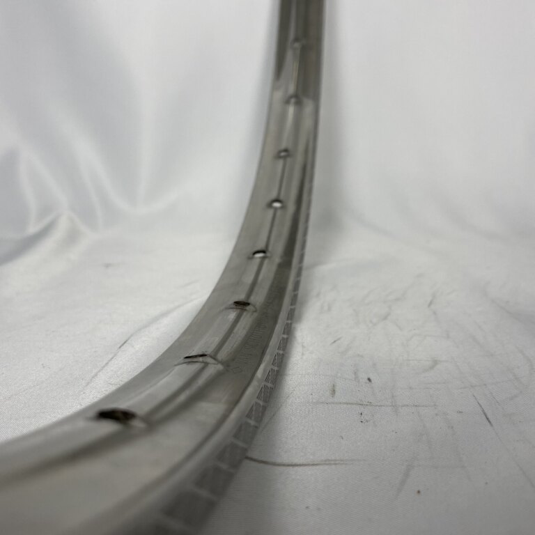 GEBRUIKT / Velg / 590X22C / 36GTS / Enkelwandig / Ongebust / Van Schothorst / ST32 RVS / Zilver / Remvlak