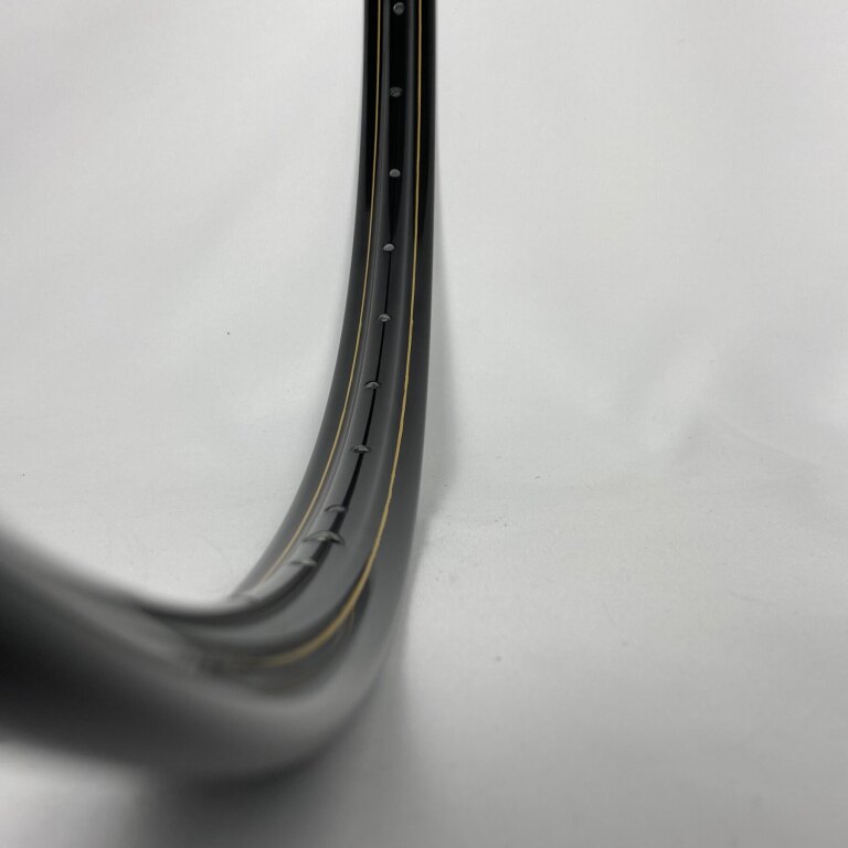 Velg / 584X25C / 36GTS / Enkelwandig / Ongebust / Rigida - Ryde / V38 / Zwart m. Bies (Goud)