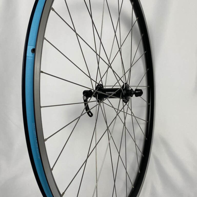 Voorwiel / 622X19C / Rigida - Ryde / X-Plorer / Zwart / Shimano / HB-T4000 Alivio /  / 100 MM / Velgrem / Tour