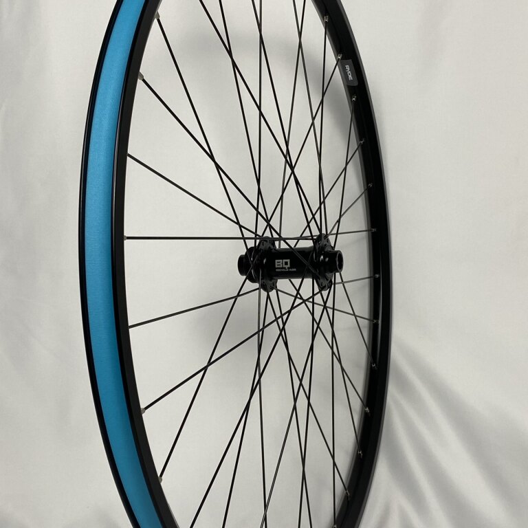 Roue avant / 622X21C / Rigida - Ryde / ZAC 421 / Noir / BQ / BQ-FH30513 / / 100 MM / Disque (Centerlock) / Tour