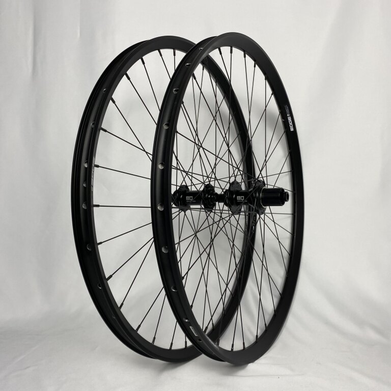 Paire de roues / 584X26C / Rigida - Ryde / Edge M 26 os / Noir / BQ / BQ-RH30016 / Corps HG 36,85 MM / 142 MM / Disque (Centerlock) / Gravel