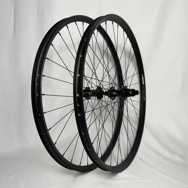 Paire de roues / 584X26C / Rigida - Ryde / Edge M 26 os / Noir / BQ / BQ-RH30029 / SRAM XD(R) 11S/12S / 142 MM / Disque (Centerlock) / Gravel