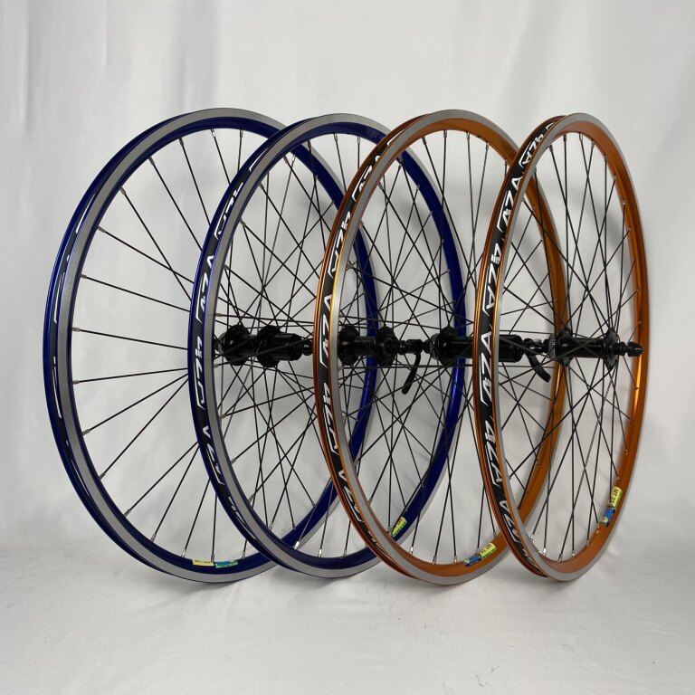 Wheelset / 559X17C / DRC / MT 22 / Blue or Orange/ Shimano / FH-TX505 Tourney / HG Body 35 MM / 135 MM / Rim brake or Disc (Centerlock) / MTB - Tour
