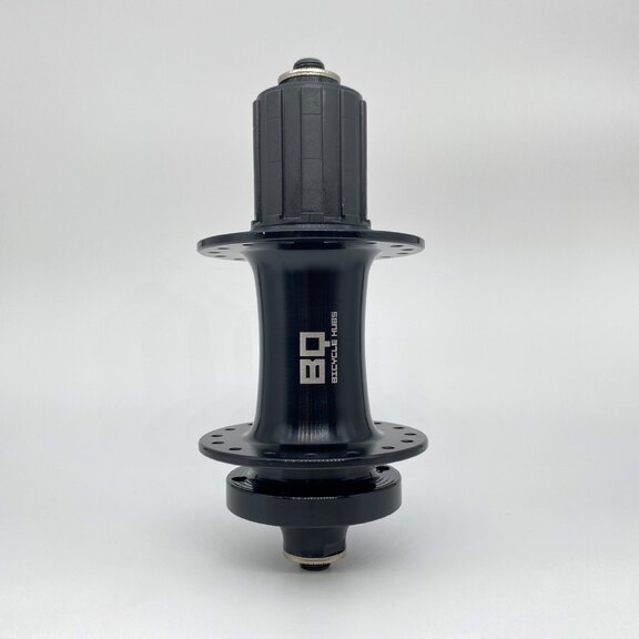 Moyeu arrière / 141 MM / Axe de pattes / Disque (6 boulons) / 32GTS / BQ / BQ-RH30026 / Corps HG 36,85 MM / Noir 
