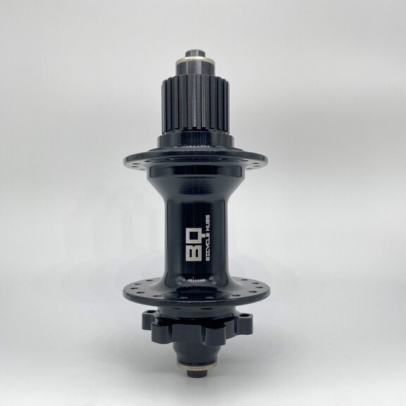 Moyeu arrière / 141 MM / Axe de pattes / Disque (6 boulons) / 32GTS / BQ / BQ-RH30027 / Micro Spline 12S / Noir 