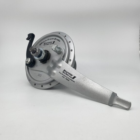 Voornaaf / 100 MM / Vaste as 136 MM / Trommelrem 90 MM / 36GTS / Sturmey Archer / BF / Zilver / City 