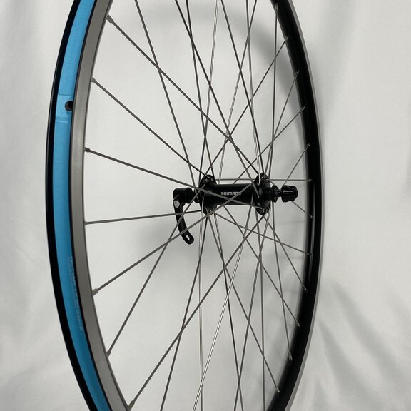 Voorwiel / 622X19C / Rigida - Ryde / X-Plorer / Zwart / Shimano / HB-T4000 Alivio /  / 100 MM / Velgrem / Tour 