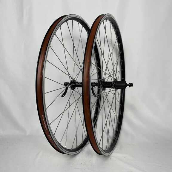 Wielset / 559X19C / Rigida - Ryde / DECA / Zwart / Rigida - Ryde / FH-T4000 Alivio / HG Body 35 MM  / 135 MM / Velgrem / MTB - Tour 