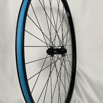 Roue avant / 622X21C / Rigida - Ryde / ZAC 421 / Noir / BQ / BQ-FH30513 / / 100 MM / Disque (Centerlock) / Tour