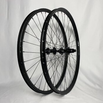 Paire de roues / 584X26C / Rigida - Ryde / Edge M 26 os / Noir / BQ / BQ-RH30029 / SRAM XD(R) 11S/12S / 142 MM / Disque (Centerlock) / Gravel