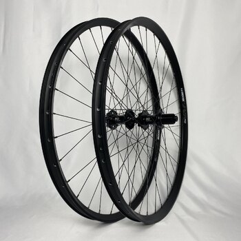 Wielset / 622X30C / Rigida - Ryde / Edge M 30 os / Zwart / BQ / BQ-RH30015 / HG Body 36,85 MM / 148 MM / Disc (6 bout) / MTB
